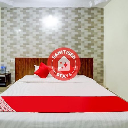 Oyo Hotel Badri Inn & Yatri Niwas Dzsabalpur Kültér fotó