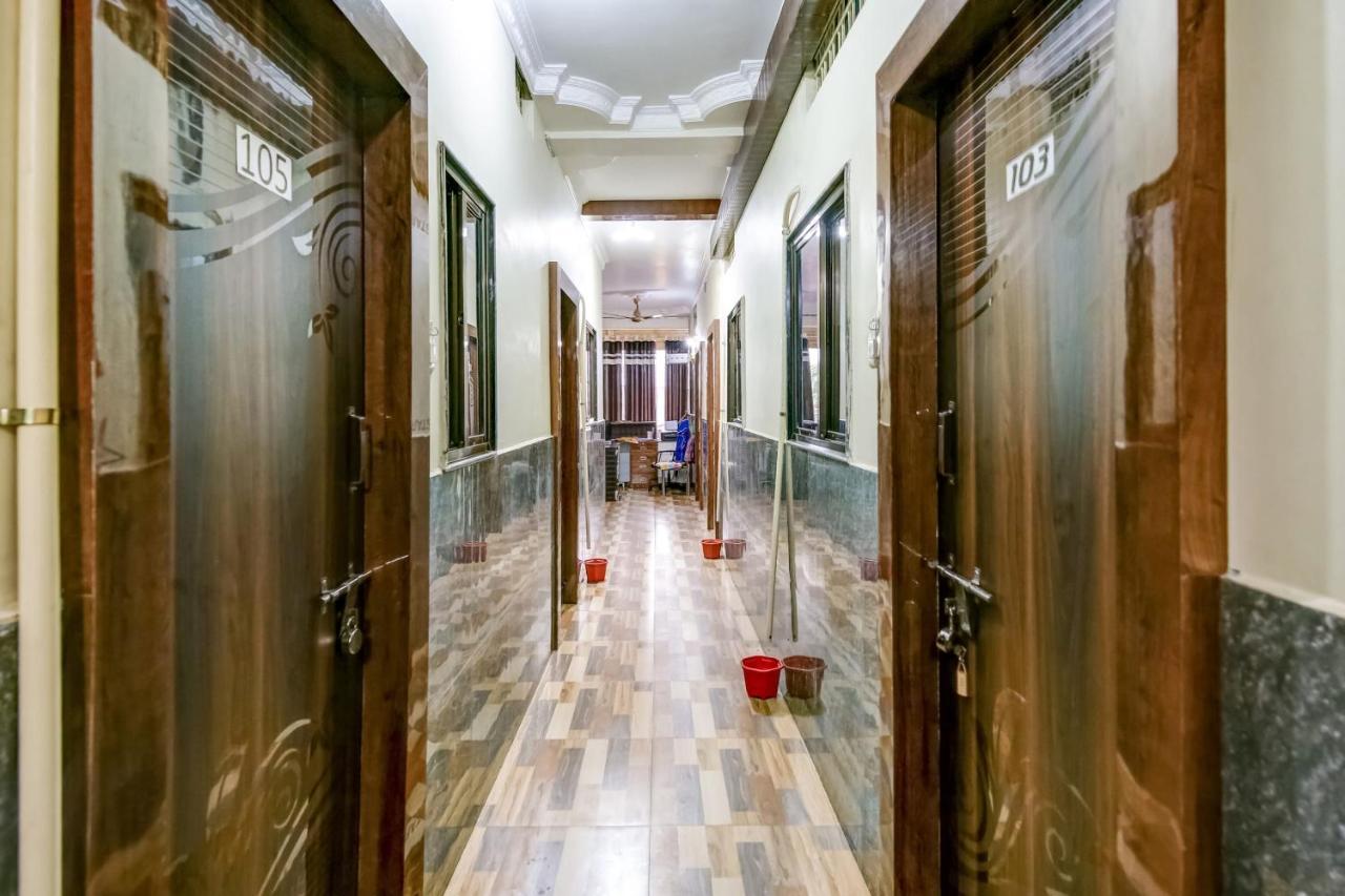 Oyo Hotel Badri Inn & Yatri Niwas Dzsabalpur Kültér fotó