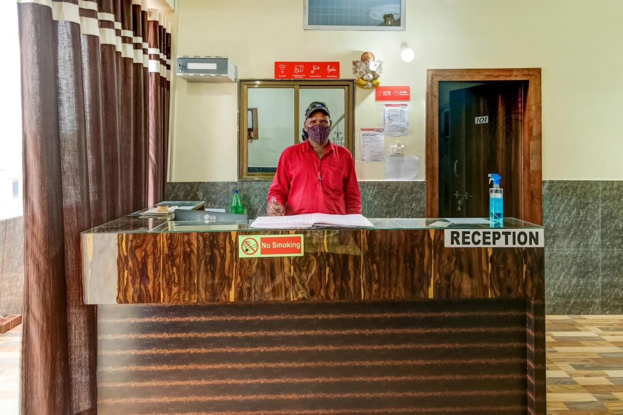 Oyo Hotel Badri Inn & Yatri Niwas Dzsabalpur Kültér fotó