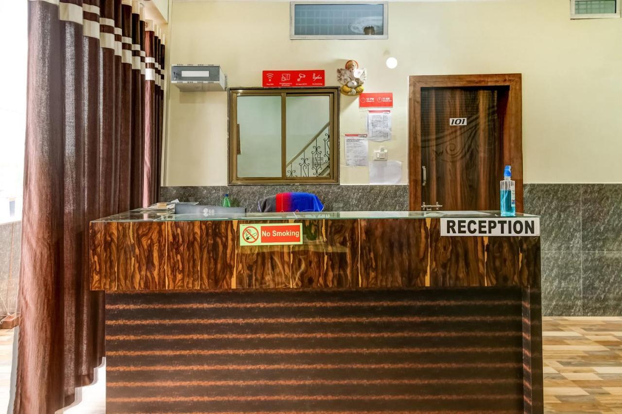 Oyo Hotel Badri Inn & Yatri Niwas Dzsabalpur Kültér fotó