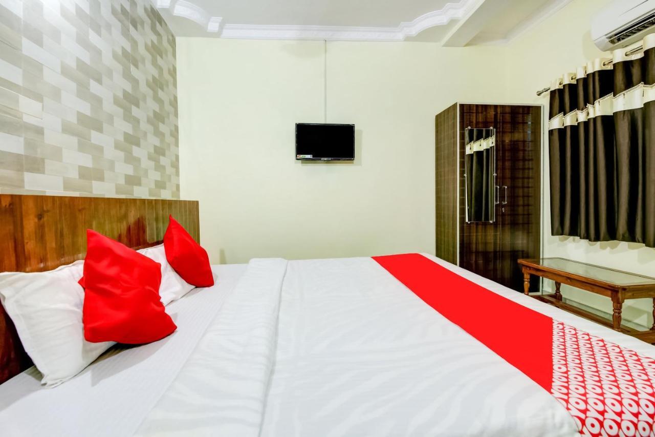 Oyo Hotel Badri Inn & Yatri Niwas Dzsabalpur Kültér fotó