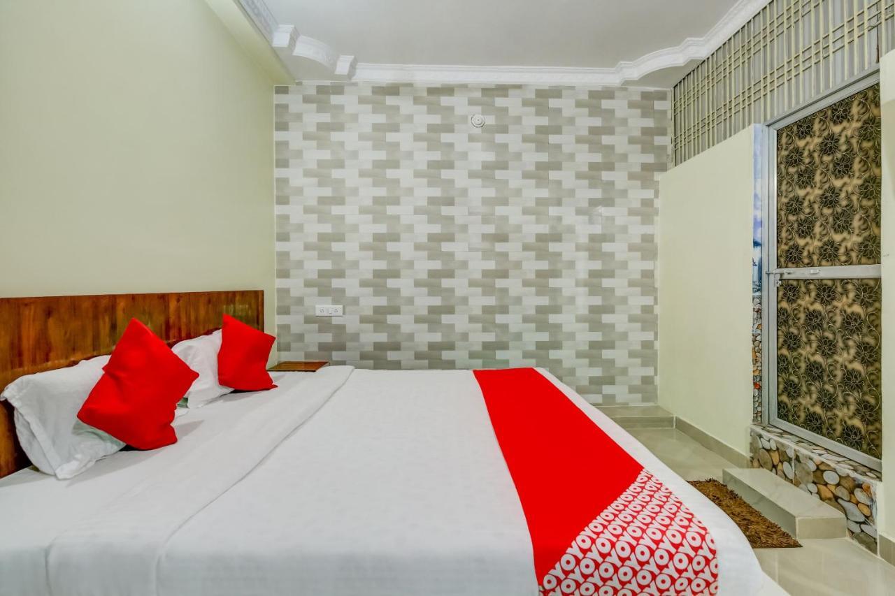 Oyo Hotel Badri Inn & Yatri Niwas Dzsabalpur Kültér fotó